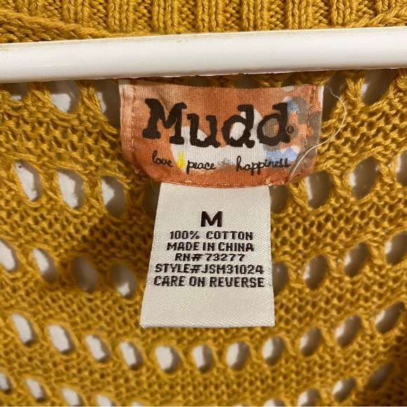 Md MUDD Sleeveless Button Up Sweater - Picture 4 of 8